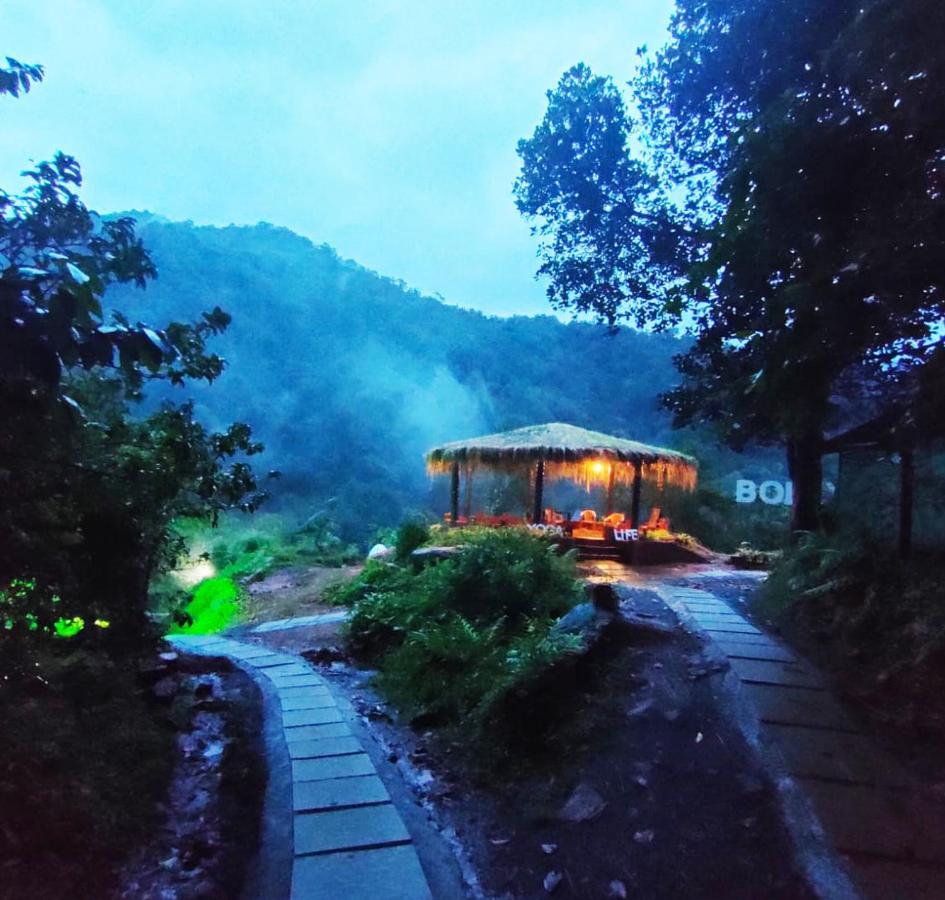 Holistic Stay Eco-Resort & Ayurvedic Retreat Paithalmala 外观 照片