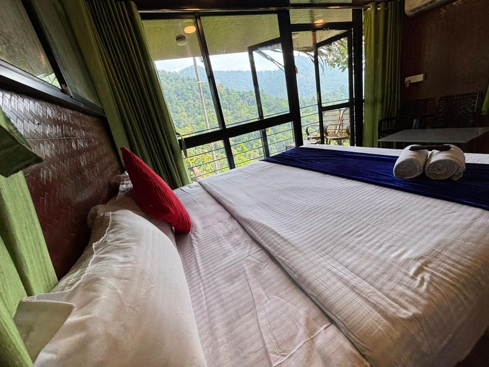 Holistic Stay Eco-Resort & Ayurvedic Retreat Paithalmala 外观 照片